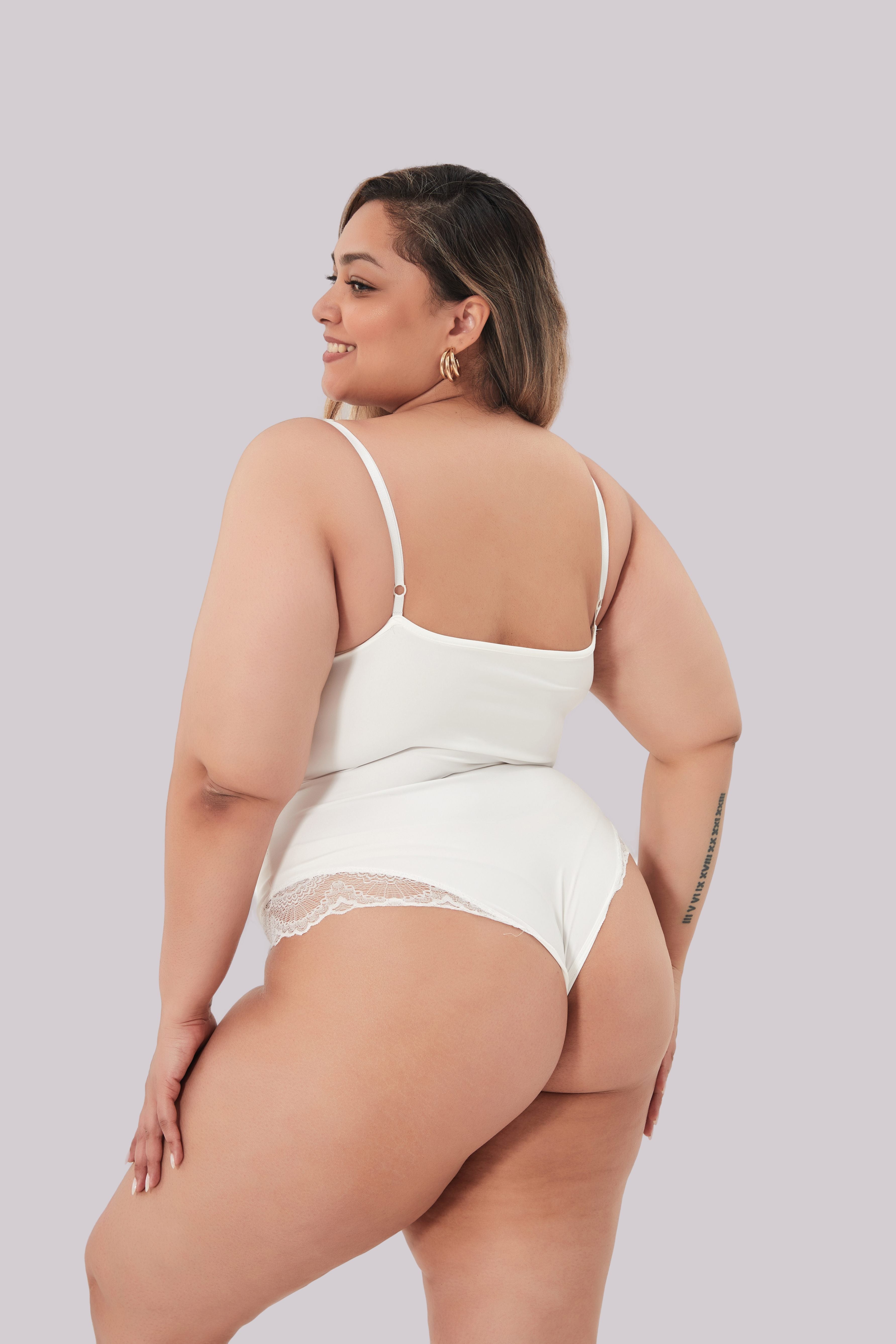 Comfit® Rosaline - Shapewear Bodysuit med blonder